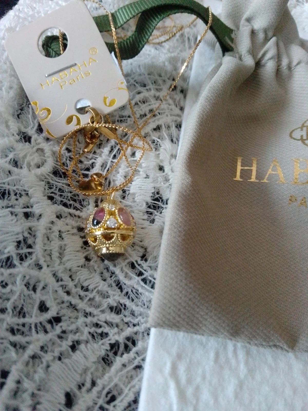 Collier talisman doré et pierres naturelles Habaha